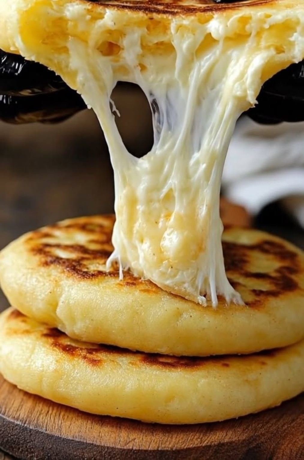 Arepa au fromage fondant